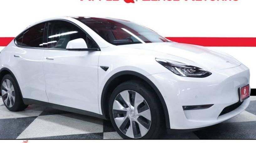 TESLA MODEL Y 2022 7SAYGDEE5NF311865 image